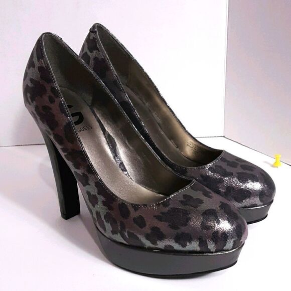 ❤❤❤GUESS HIGH HEEL SHOES SIZE 7.5❤❤❤ - Picture 1 of 6